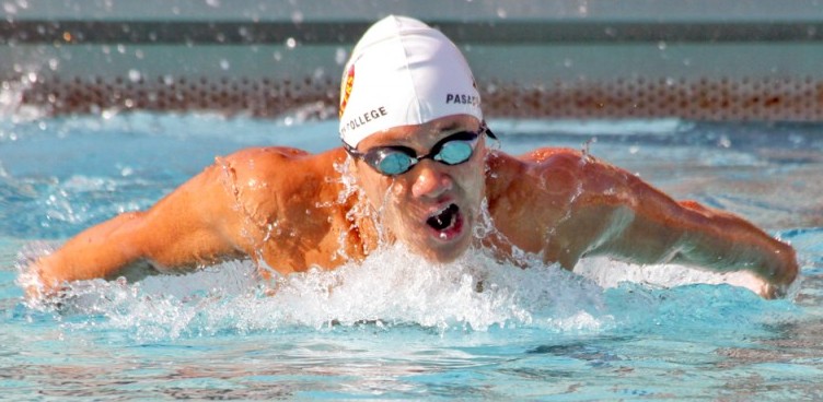 Photograph of Stephen To swimming in Men’s 200-yard Butterfly competitions